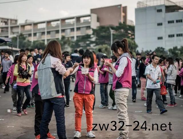 特级丰满少妇一级AAAA爱毛片
